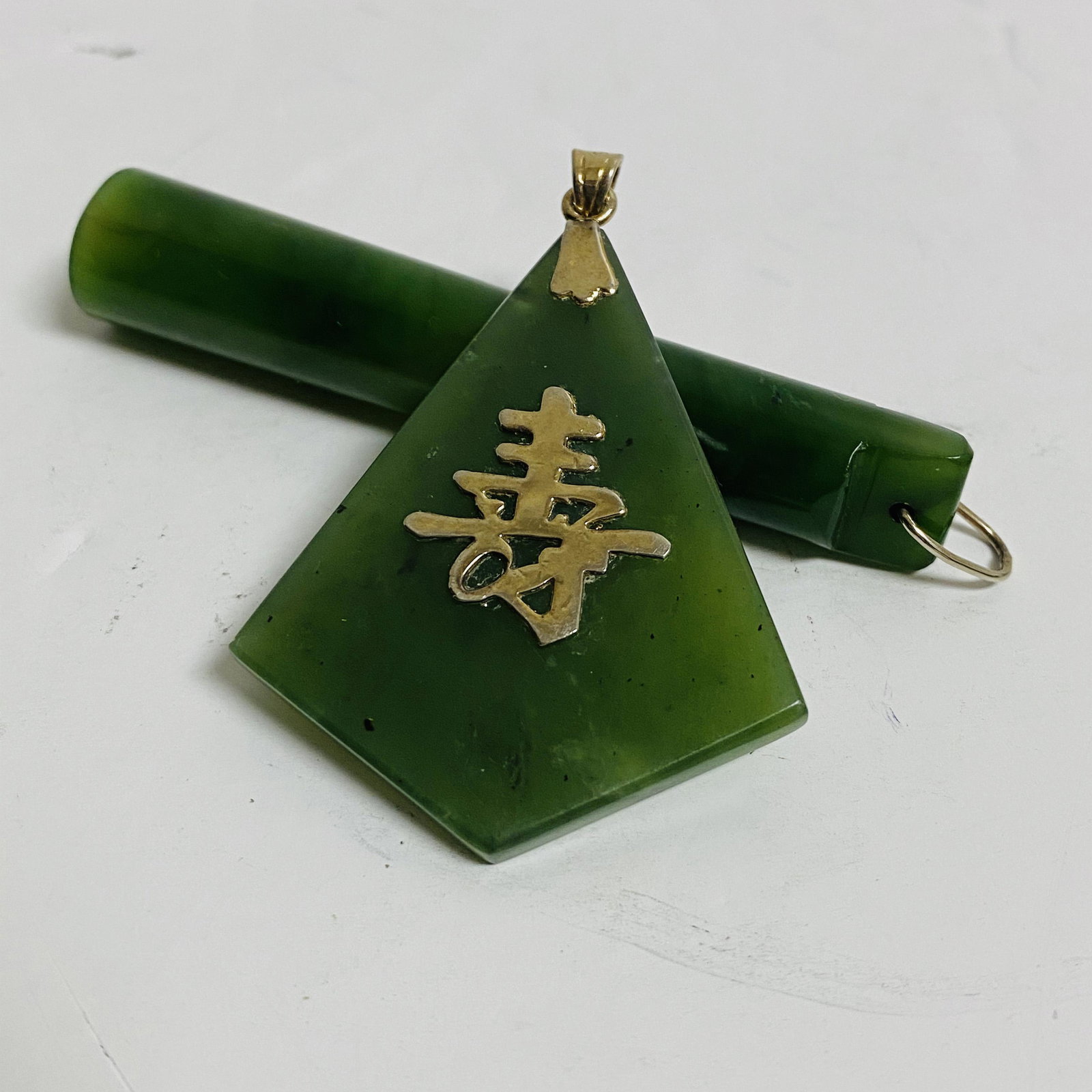 Set of Old Jade Tong, Jade, and Old Watch.: Set of Old Jade Tong, Jade, and Old Watch.73*13*13mm