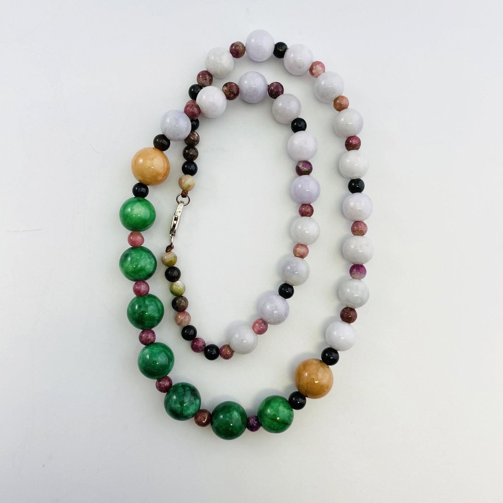 Colorful Jadeite Beads Necklace: Colorful Jadeite Beads Necklace 28cm