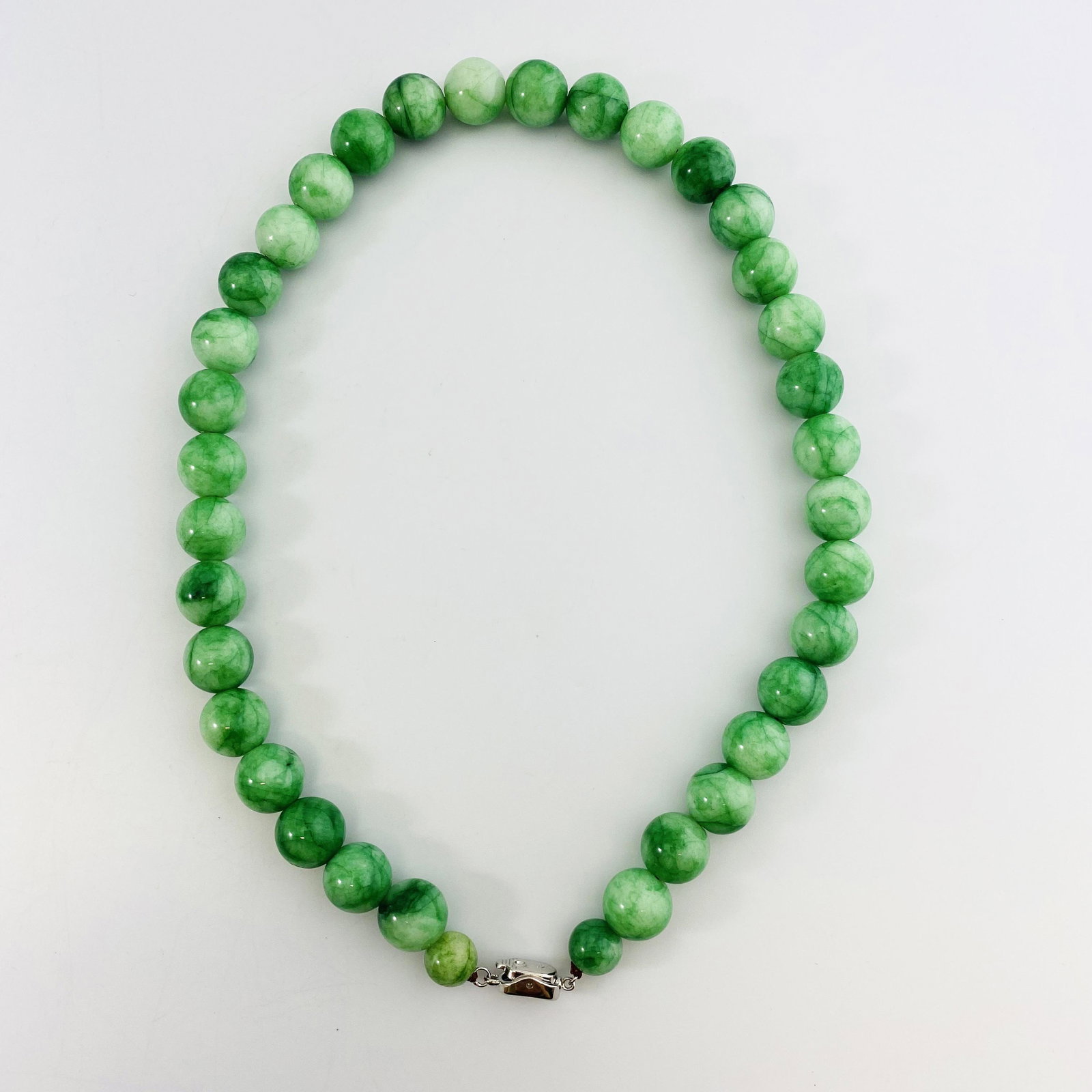 Green Jadeite Beads Necklace with Sterling Silver: Green Jadeite Beads Necklace with Sterling Silver Buckle 13*13*13mm