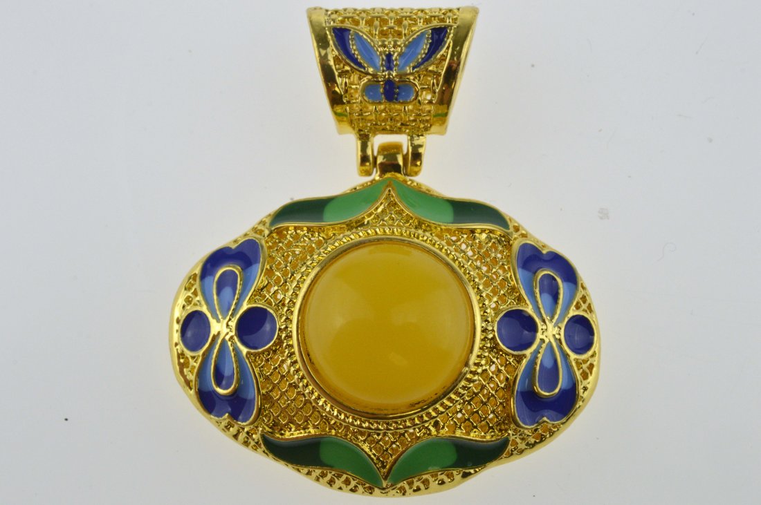 Chinese CloisonnŽ Enamel Royal Amber Gold Pendant (1 of 4)