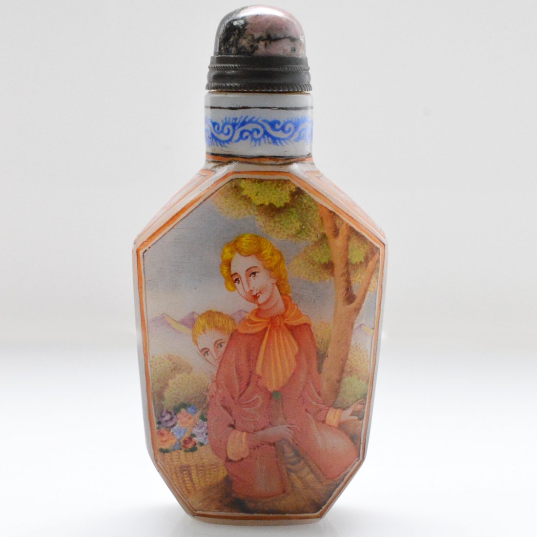 Marked Liuli Figure Snuff Bottle (1 of 7)