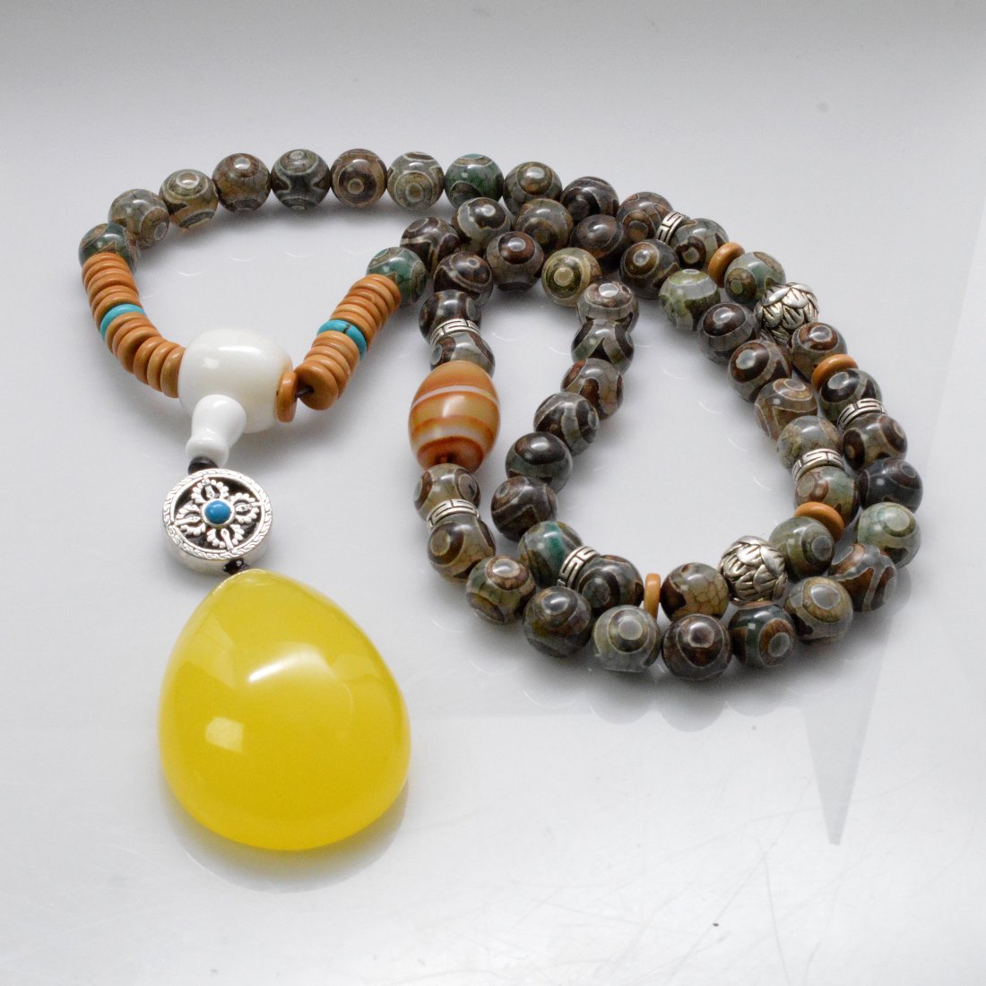 Royal Amber Dzi Beads Necklace + Dzi Beads Bracelet (1 of 4)