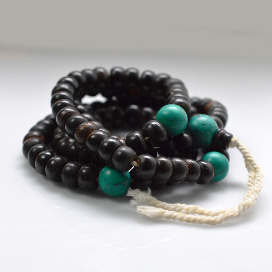 Vintage Horn and Turquoise carved prayer beads (1 of 5)