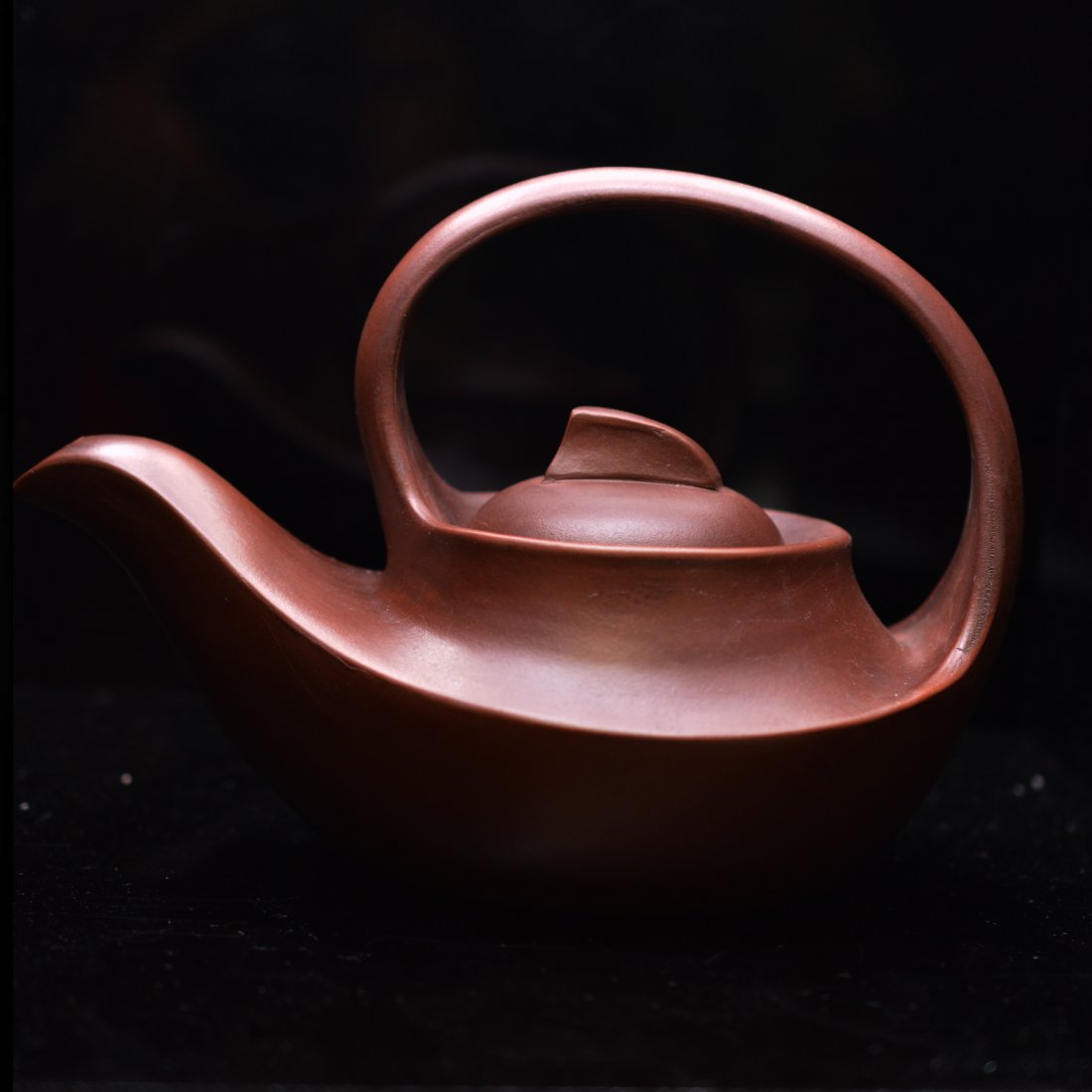 Marked Zi Sha Tea Pot (1 of 3)