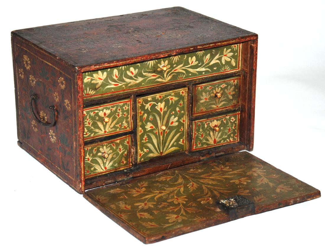 stipetto in legno dipinto a motivi floreali sec (1 of 1)