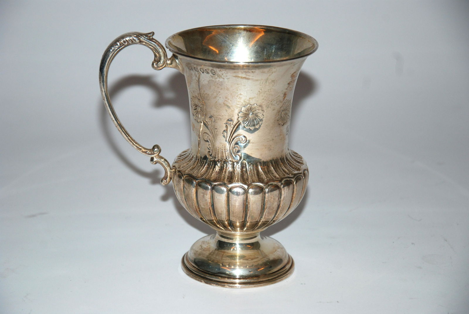 bicchiere in argento Londra 1780-1 Ebenezer Coker (1 of 1)