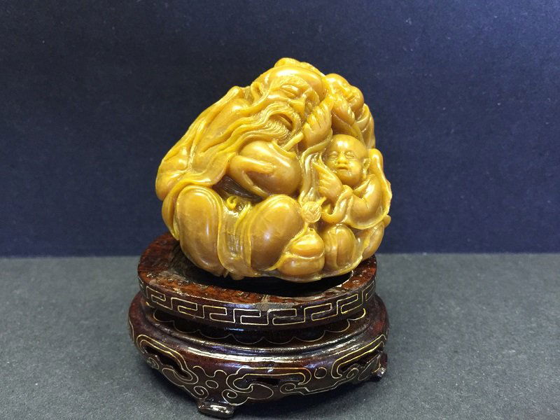 A Nicely Carved Shoushan Stone  Statue With Base (1 of 4)