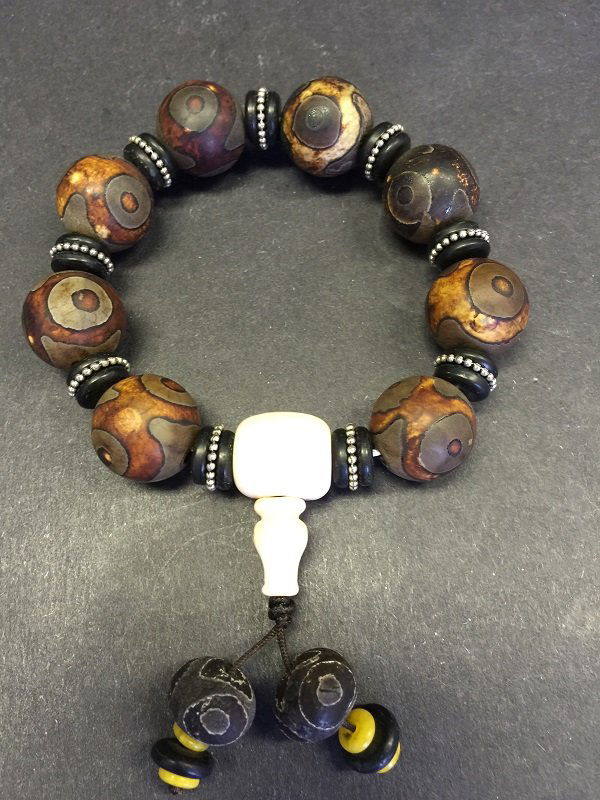 Antique Tibetan 3 Eyes Dzi Beads Mixed Horn Bracelet (1 of 4)