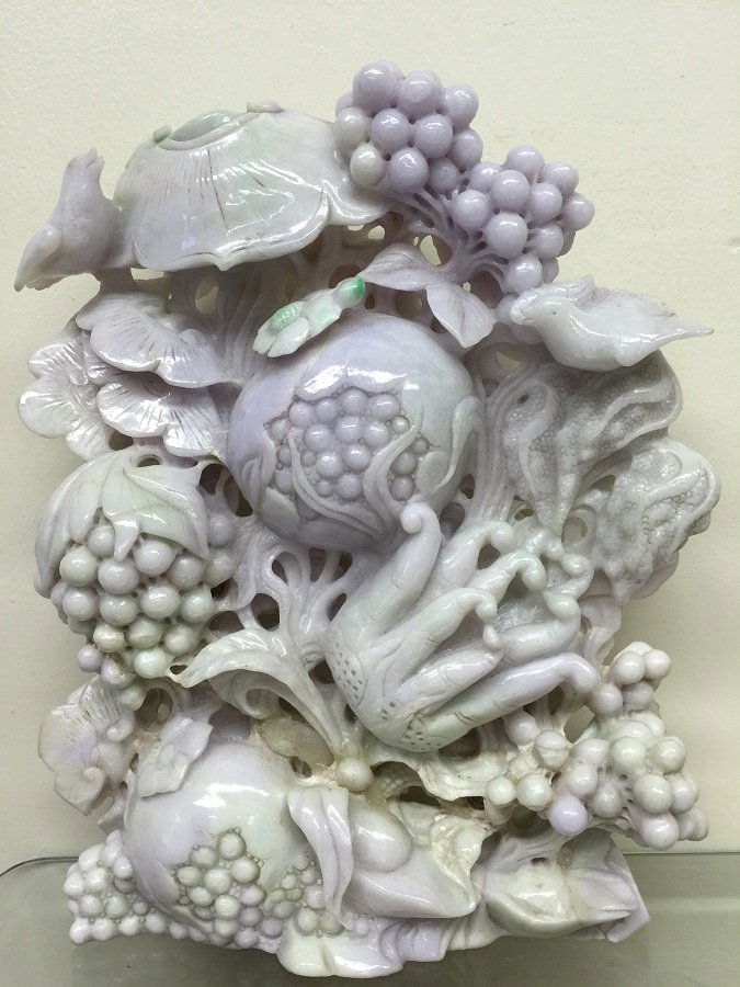A Nicely Carved Antique Jadeite Statue (1 of 5)