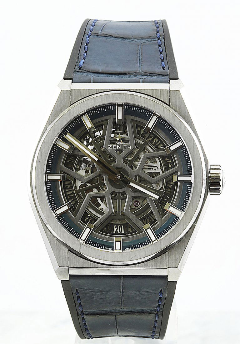 ZENITH DEFY CLASSIC WATCH 95.9000.670/78.R584: MovementElite 670 SK, AutomaticComponents187Frequency28,800 VpH (4 Hz)Power reservemin. 48 hoursFunctionsHours and minutes in the centreDate indication at 6 o'clockCentral seconds handCaseMaterialBrus