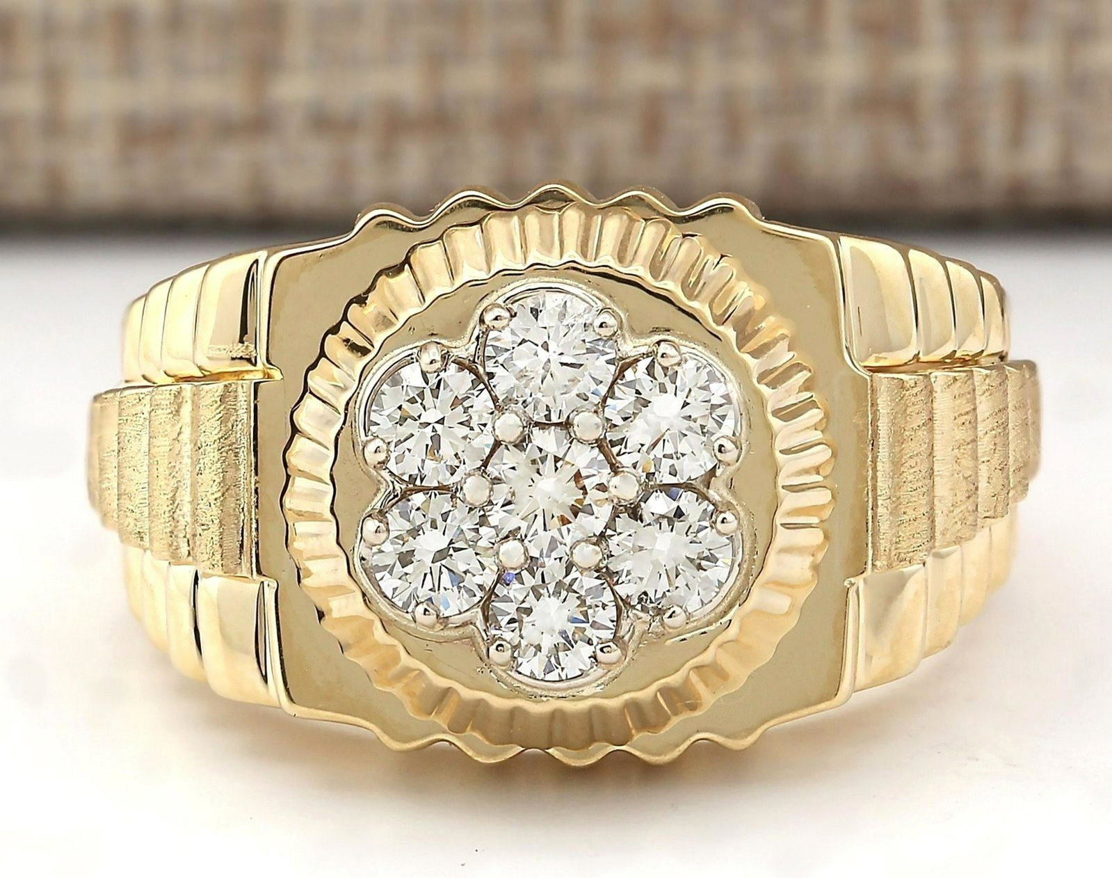 1.00 Carat Natural Mens Rolex Diamond Ring 18K Solid: Stamped: 18K Ring Size: 10 Total Ring Weight: 13.5 Grams Diamond Weight: Total natural diamond weight is 1.00carat. VS2-SI1 clarity / G-H color Face Measures: 15.32x16.30mm SKU: [703435]