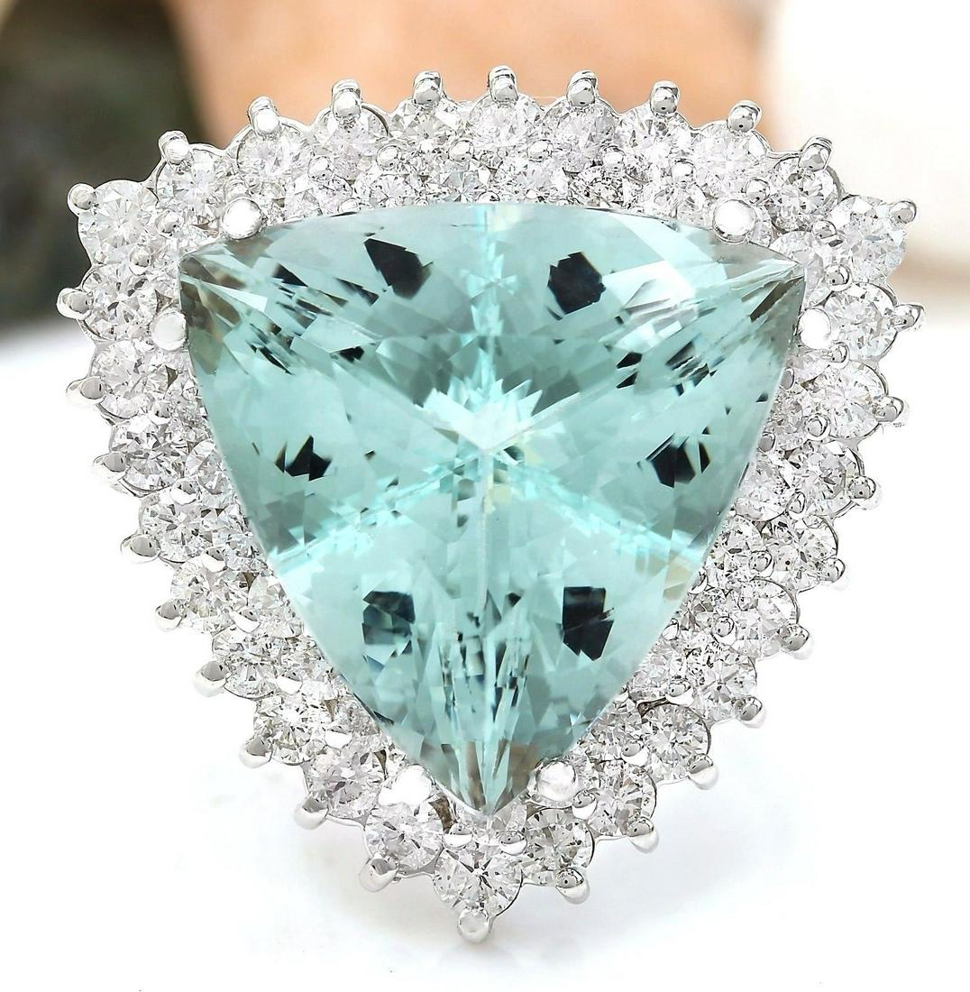 17.32 Carat Natural Aquamarine 18K Solid White Gold: 17.32 Carat Natural Aquamarine 18K Solid White Gold Diamond Ring Item Type: Ring Item Style: Cocktail Material: 18K White Gold Mainstone: Aquamarine Stone Color: Blue Stone Weight: 15.02 Carat Stone S