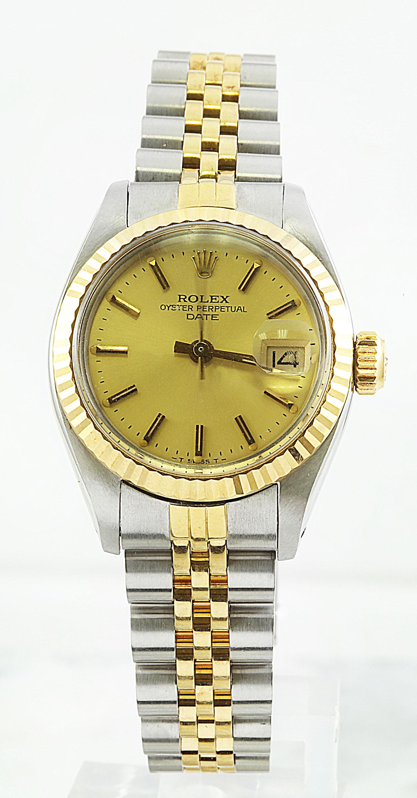 Authentic Rolex Oyster Perpetual Day Watch: Total Watch Weight: 54.2 Grams Face Measures: 25.00x25.00 Millimeter