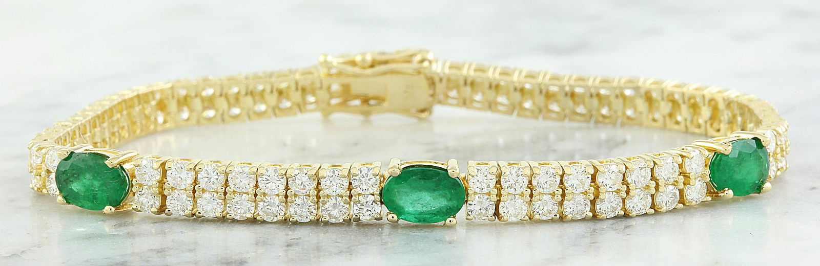 7.32 CTW Emerald 14K Yellow Gold Diamond Bracelet - Apr 04, 2020