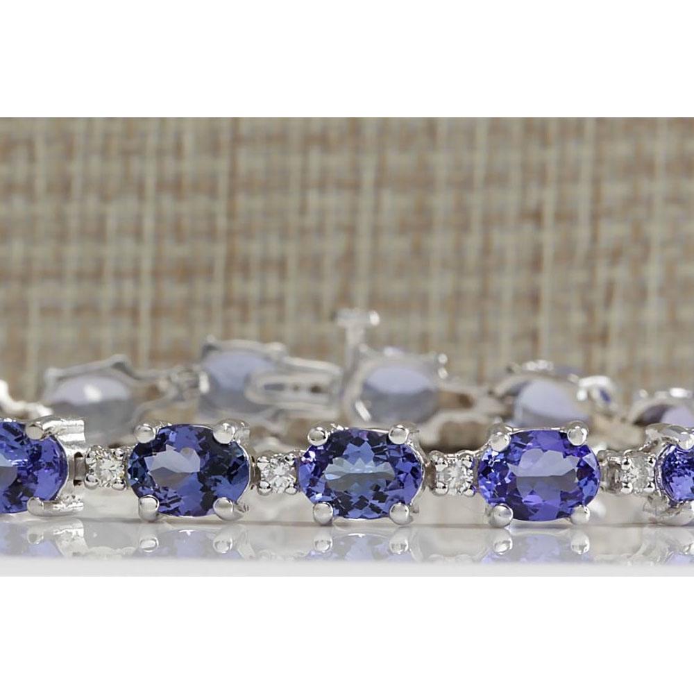 17.59CTW Natural Tanzanite And Diamond Bracelet In 18K: 17.59CTW Natural Tanzanite And Diamond Bracelet In 18K Solid White Gold Manufacturer's Suggested Retail Price: $ 6700.00 Stamped: 18K Bracelet Width: 5.60mm Bracelet Length: 7.0 Inches Total Bracelet 