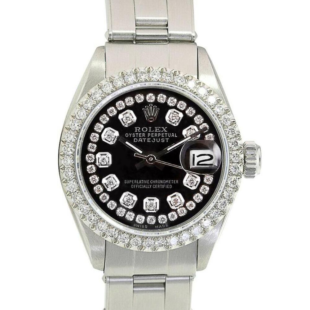 Pre-owned Rolex Datejust 26mm Oyster Band: Pre-owned Rolex Datejust 26mm Oyster Band Details Brand: Rolex Condition: Pre-owned Excellent Model: Datejust Specifications Case Diameter: 26mm Case Material: Stainless Steel Gender: Women