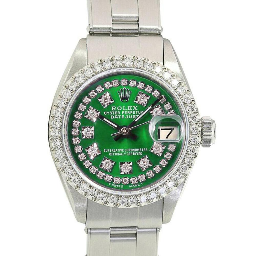 Pre-owned Rolex Datejust 26mm Oyster Band: Pre-owned Rolex Datejust 26mm Oyster Band Details Brand: Rolex Condition: Pre-owned Excellent Model: Datejust Specifications Case Diameter: 26mm Case Material: Stainless Steel Gender: Women