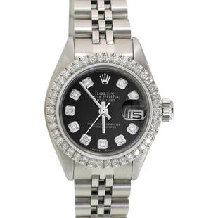 Pre-owned Rolex Datejust 26mm Jubilee Band: Pre-owned Rolex Datejust 26mm Jubilee Band DetailsBrand: RolexCondition: Pre-owned ExcellentModel: Datejust SpecificationsCase Diameter: 26mmCase Material: Stainless SteelGender: WomenDial:
