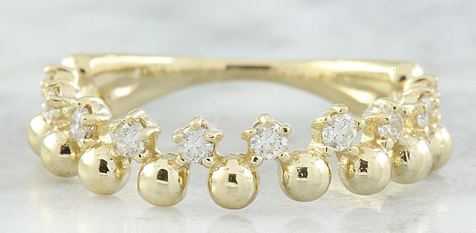 0.40 CTW Diamond 18K Yellow Gold Bubble Ring: 0.40 CTW Diamond 18K Yellow Gold Bubble Ring Manufacturer's Suggested Retail Price: $ 2500.00 Stamped: 18K Total Ring Weight: 3.4 Grams Diamond Weight: 0.40 carat (F-G Color, VS2-SI1 Clarity ) Face Me