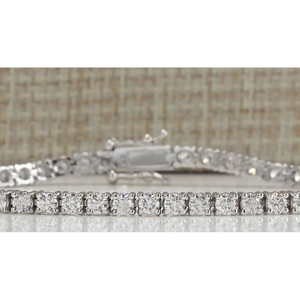 4.80CTW Natural Diamond Bracelet In 14K Solid White Gold: 4.80CTW Natural Diamond Bracelet In 14K Solid White Gold Manufacturer's Suggested Retail Price: $ 12200.00 Stamped: 14K Bracelet Width: 3.15mm Bracelet Length: 7.0 Inches Total Bracelet Weight: 9.8 Gr