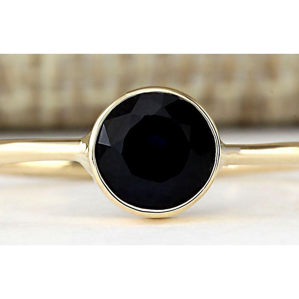 1.00 CTW Natural Blue Sapphire Ring In 18K Yellow Gold: 1.00 CTW Natural Blue Sapphire Ring In 18K Yellow Gold Manufacturer's Suggested Retail Price: $ 1500.00 Stamped: 18K Ring Size: 6.75 Total Ring Weight: 1.7 Grams Gemstone Weight: Total Natural Sapphir