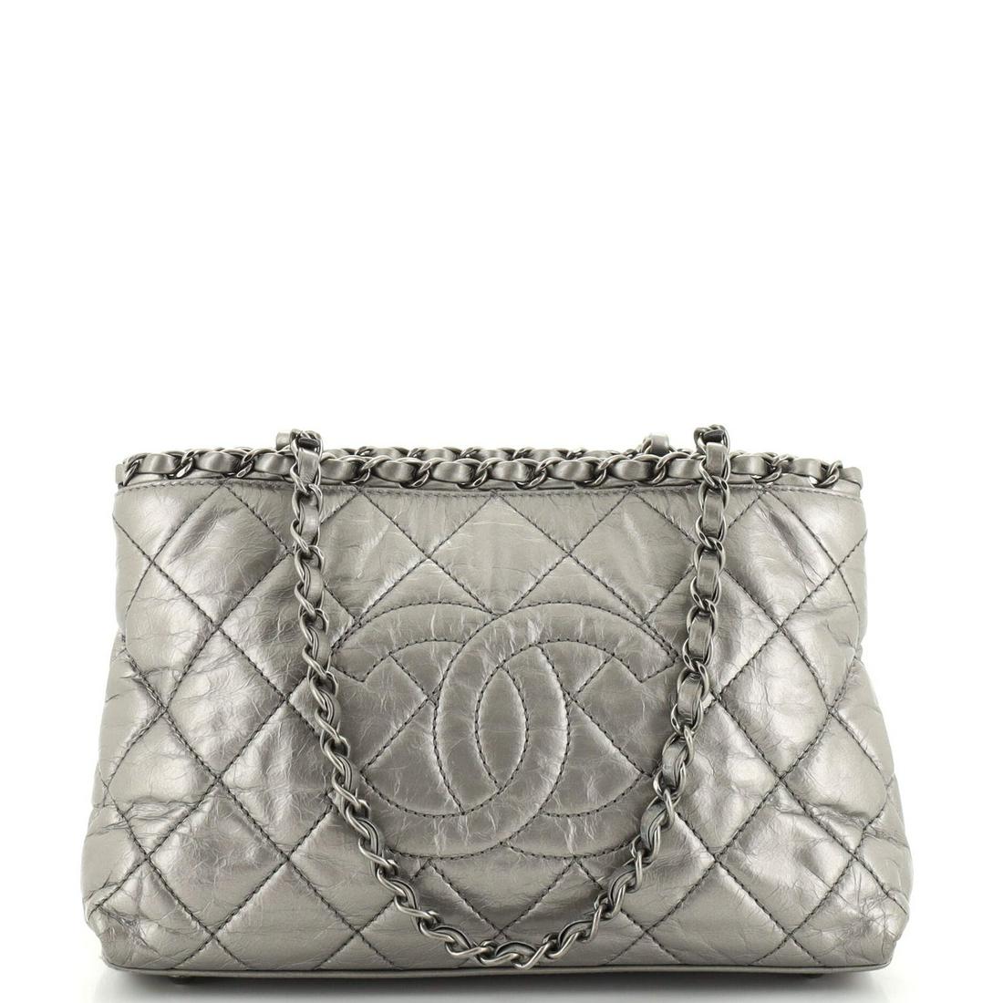 Chanel chain deals me tote