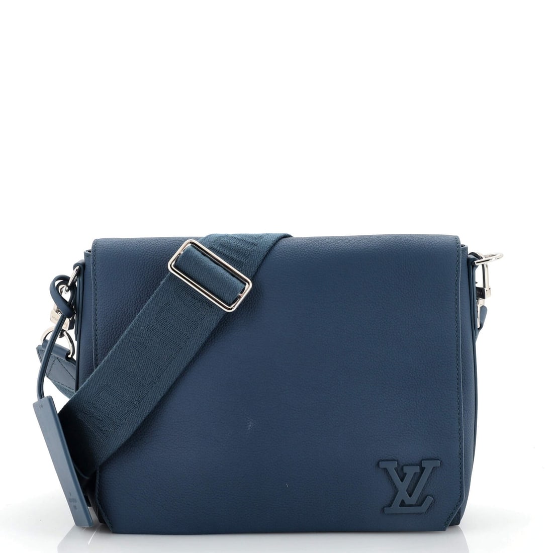 Louis Vuitton Aerogram Ipad Pouch Leather 162993576 1 x