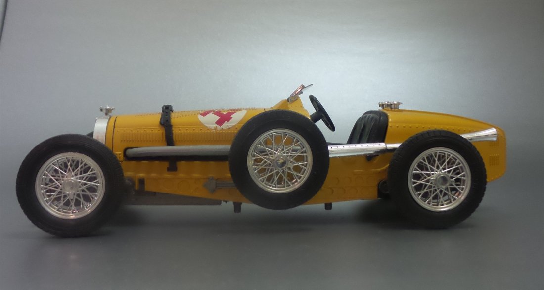 VINTAGE AMT 1934 BUGATTI TYPE (59) MADE IN ITALY (1 of 4)