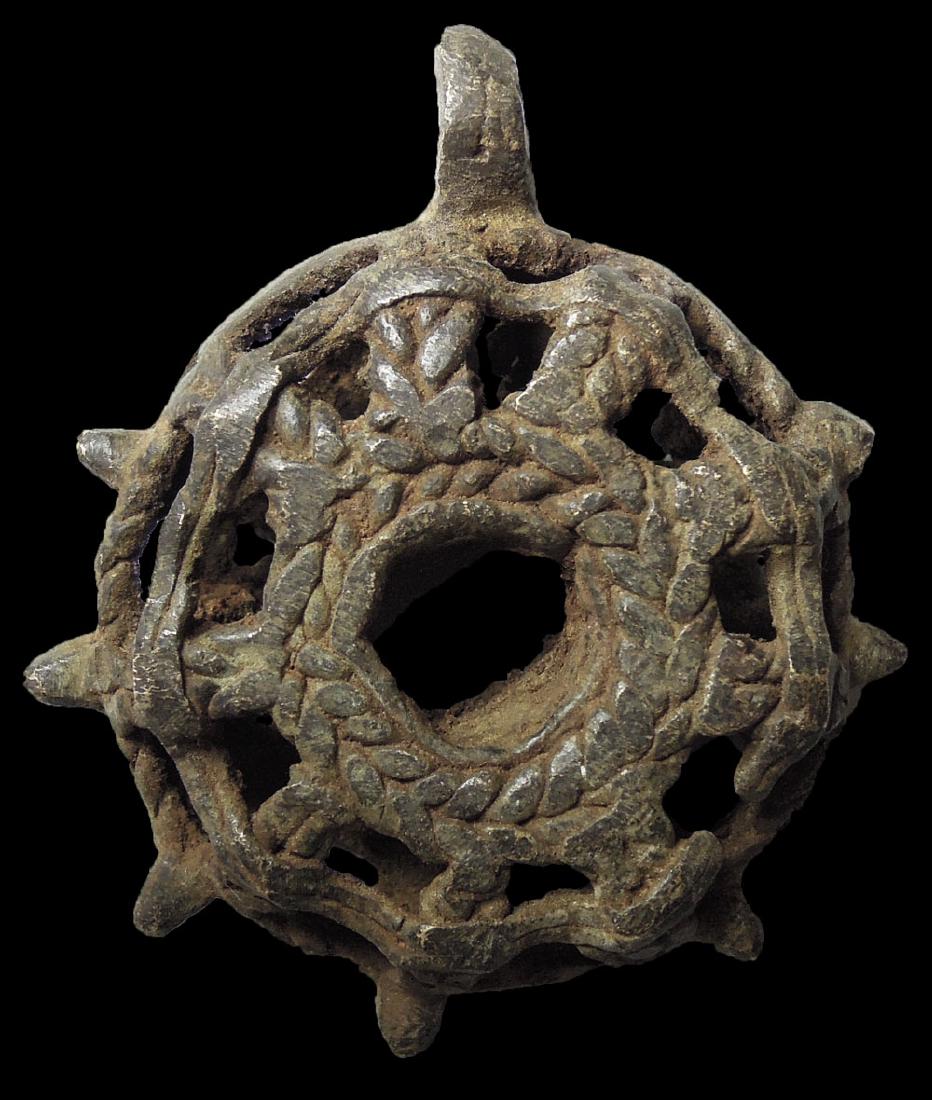 MALI. DOGON TRIBES 1800 ca. SUN PENDANT USED BY DOGON (1 of 3)