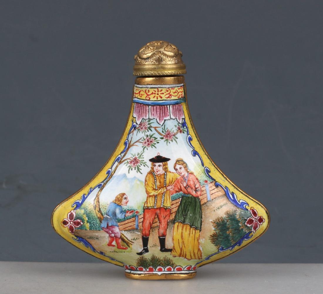 China. Early 1900. Exquisite Handmade Westerner pattern (1 of 5)