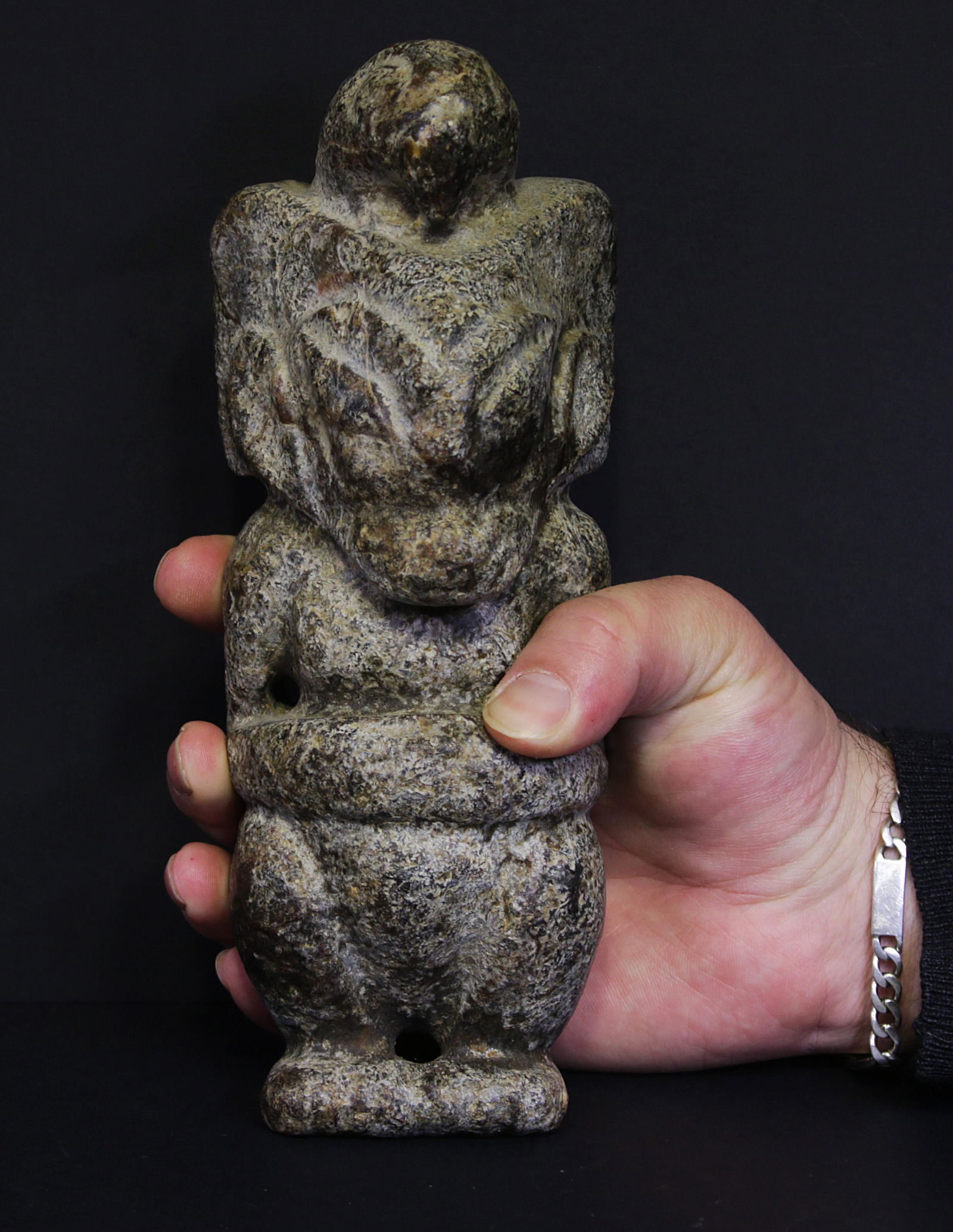 Archaic Jade statue Song dynasty 1300 AD. 1,7 kg. China (1 of 6)