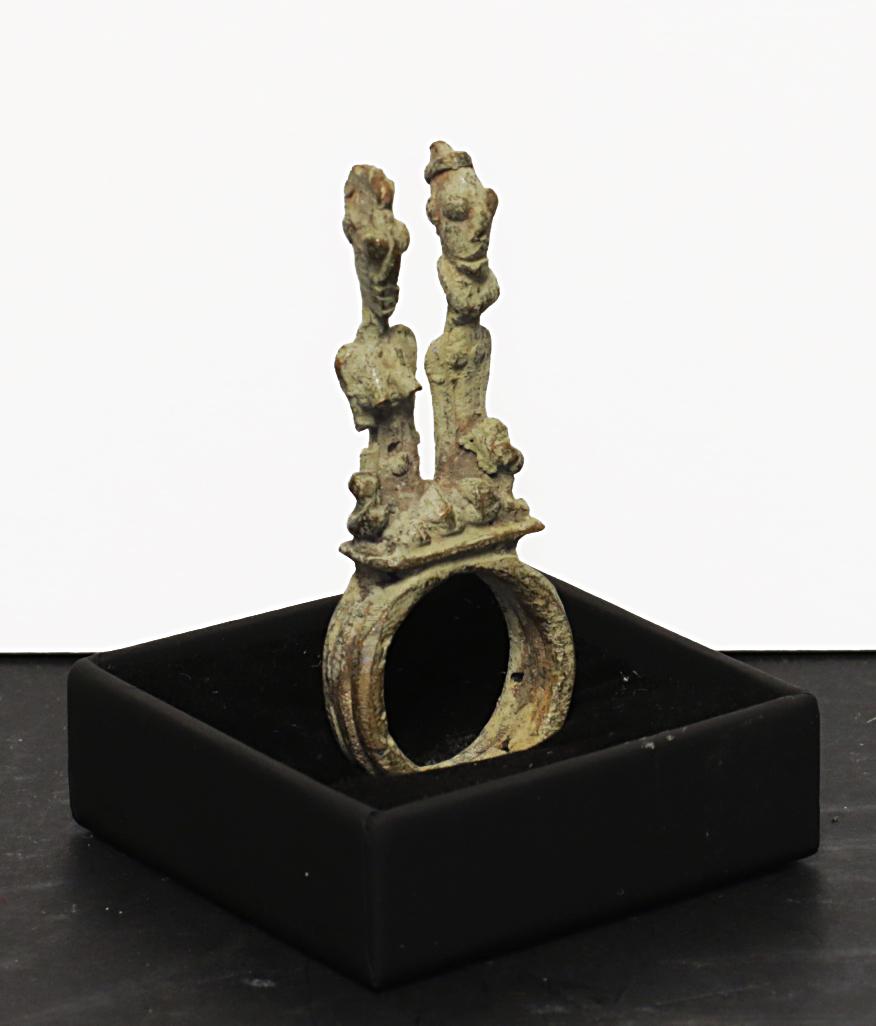 Mali Dogon people Ring Stylized human figures on top. (1 of 5)