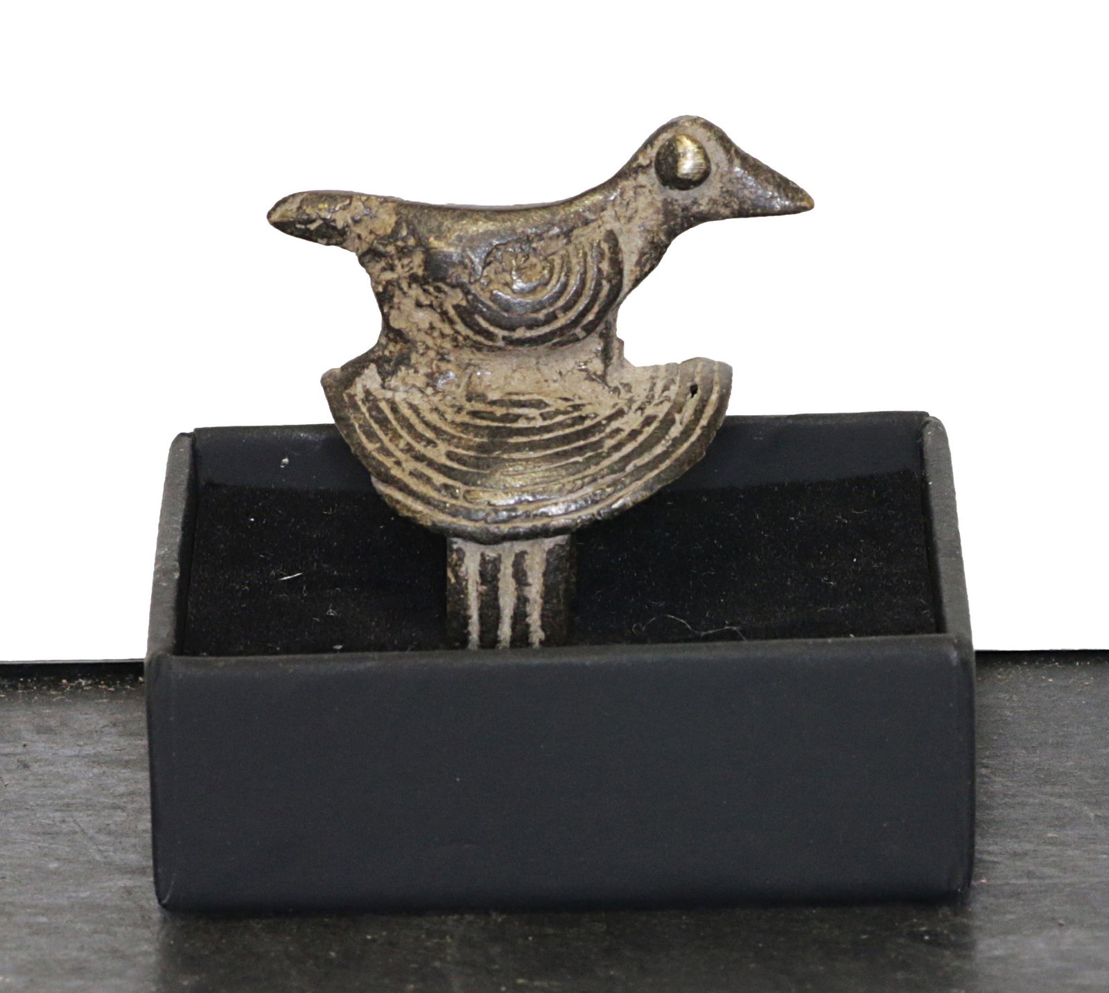 Mali Dogon people AE Ring Bird shape. 1850 African Art: Mali. Dogon people. AE Ring. Bird shape. 1850 AD. 29 gr. - 4x4x3 cm. Rare
