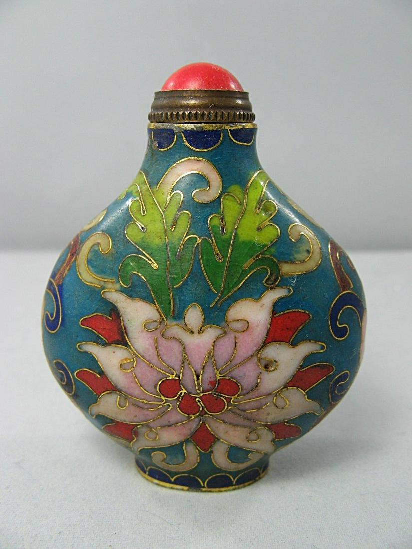 China Qing Dynasty 1850 AD Brass Snuff bottle enameled (1 of 8)