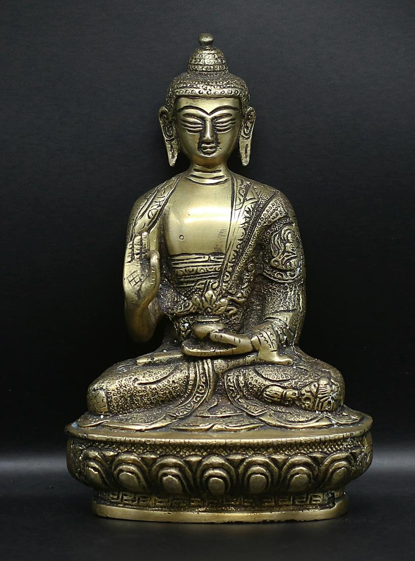 Tibet 1950 AD Buddha statue 1.6 Kg. â€“ 21 cm (1 of 7)