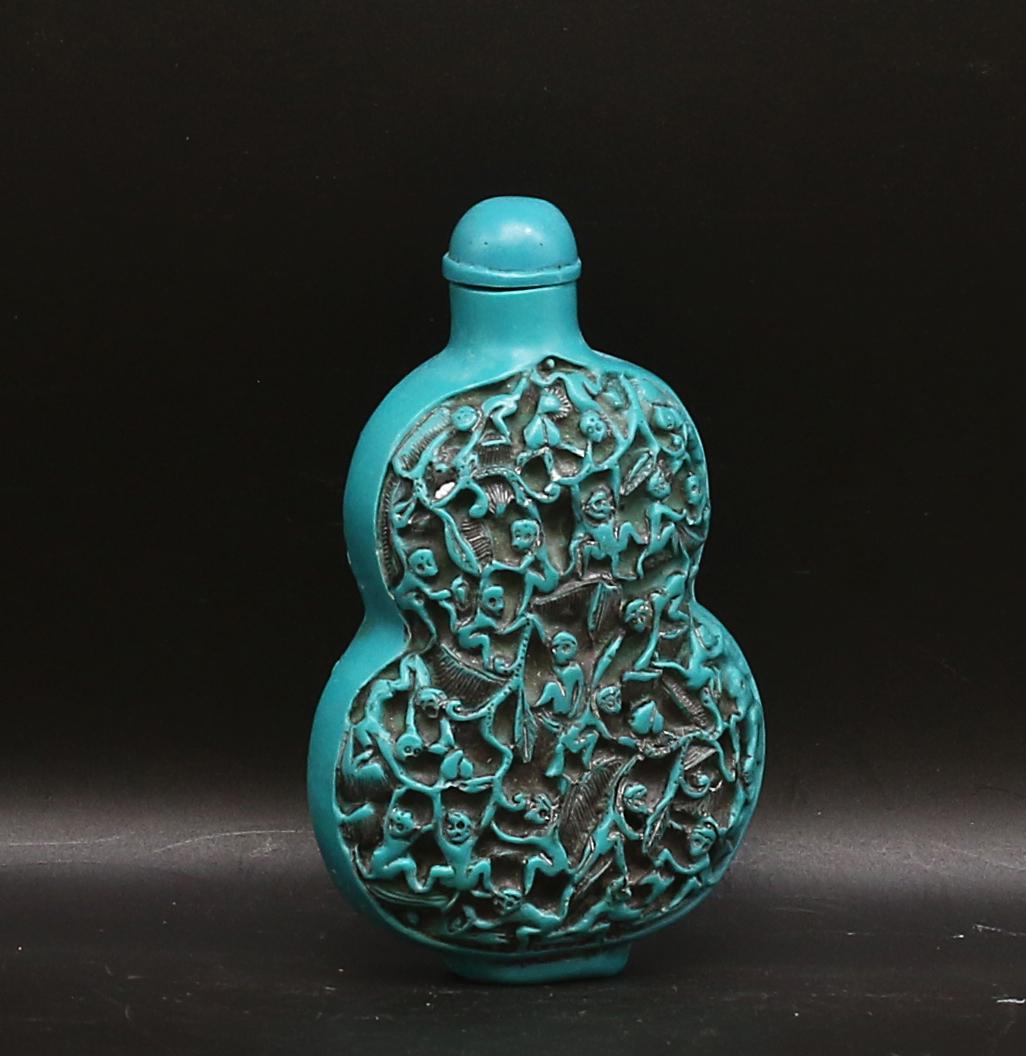China MinGuo 1920 encarved tourquoise lacquer snuff (1 of 3)