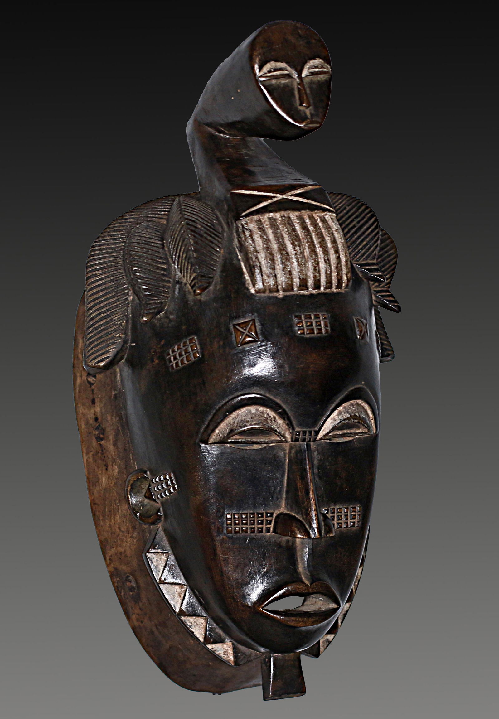 Ivory Coast Baule people Old Ceremonial mask Face on (1 of 4)