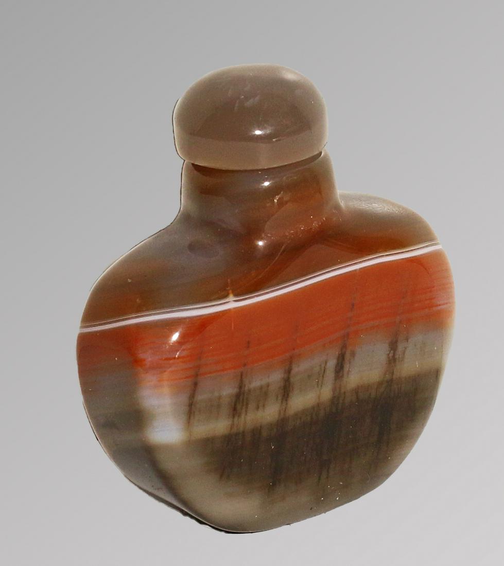 China Min Guo Period 1920 Handcarved agate snuff bottle (1 of 5)