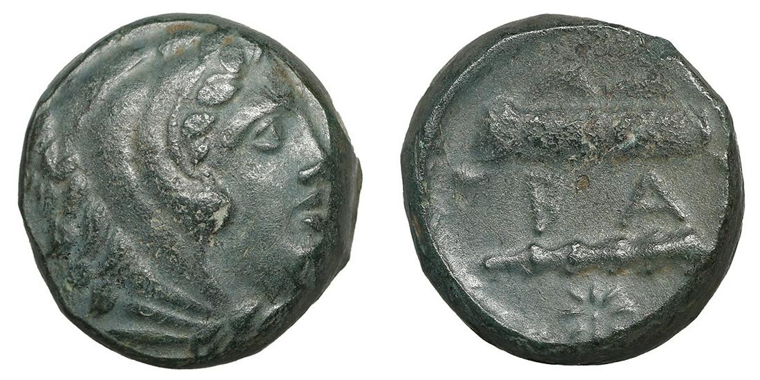 Ancient Greek coin Alexander III - Kassander 325-310 BC Bronze: Kings of Macedon. Uncertain mint. Time of Alexander III - Kassander 325-310 BC. Bronze Ã† 6,00 gr. â€“ 16,0 mm. Head of Herakles right, wearing lion skin / B-A, club above bow-in-bowcase. Pric
