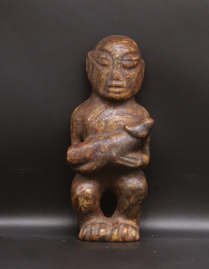 Hongshan Handcarved stone statue 1,2kg-21cm (1 of 5)