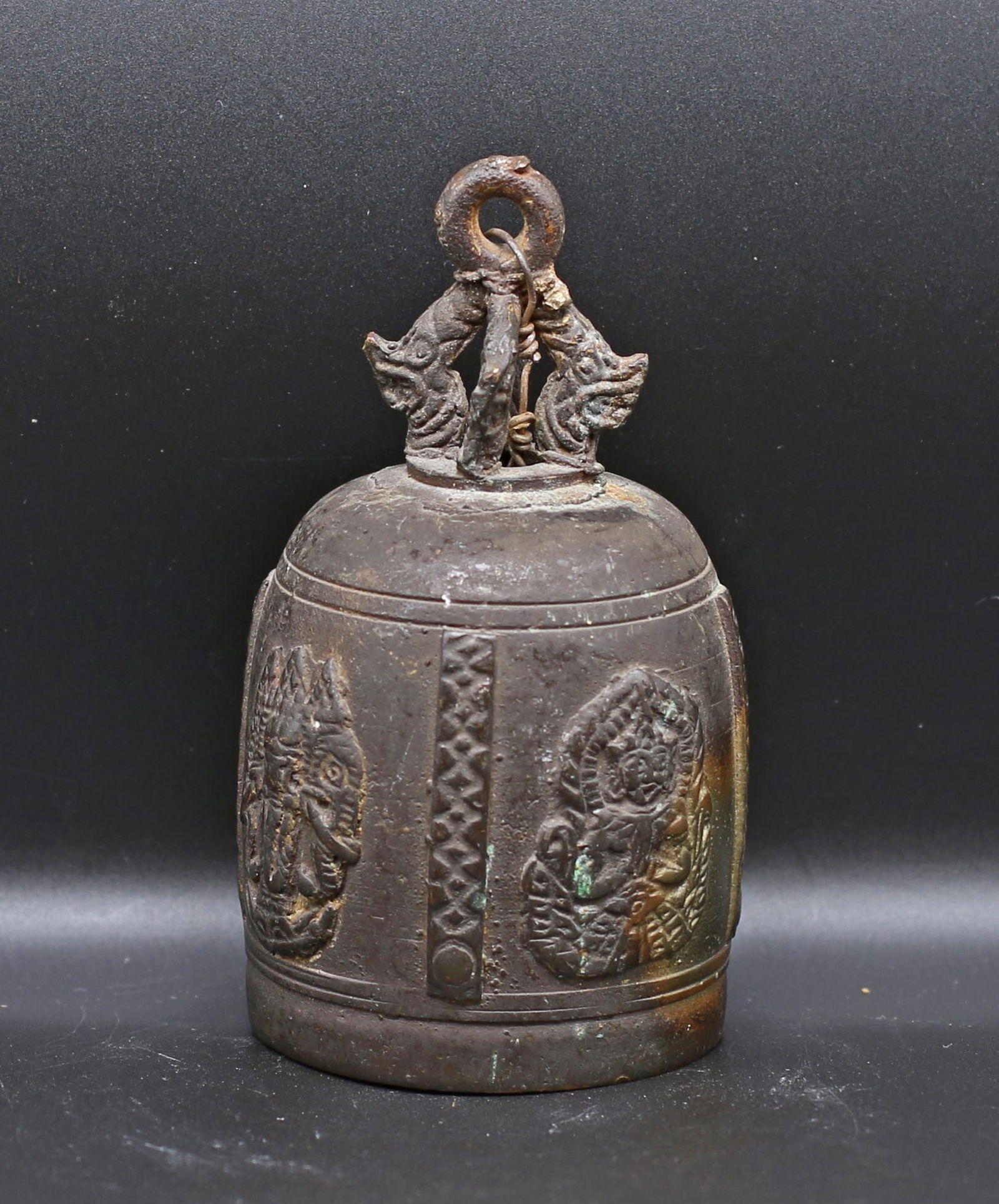 Tibet Old ceremonial bronze bell 12 cm (1 of 7)