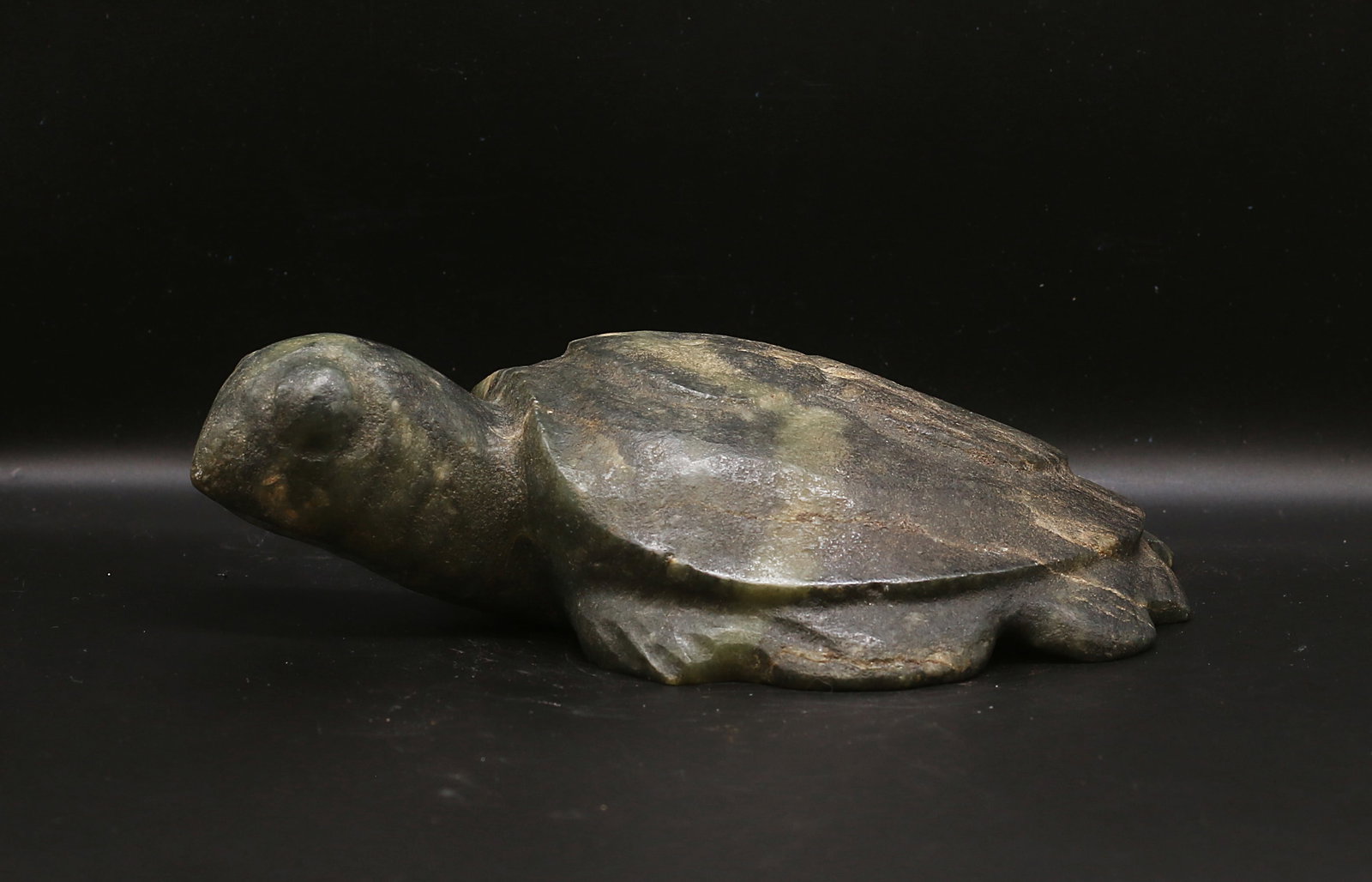China/Mongolia 1700/1800 Handcarved stone turtle 1,8kg-22cm (1 of 5)
