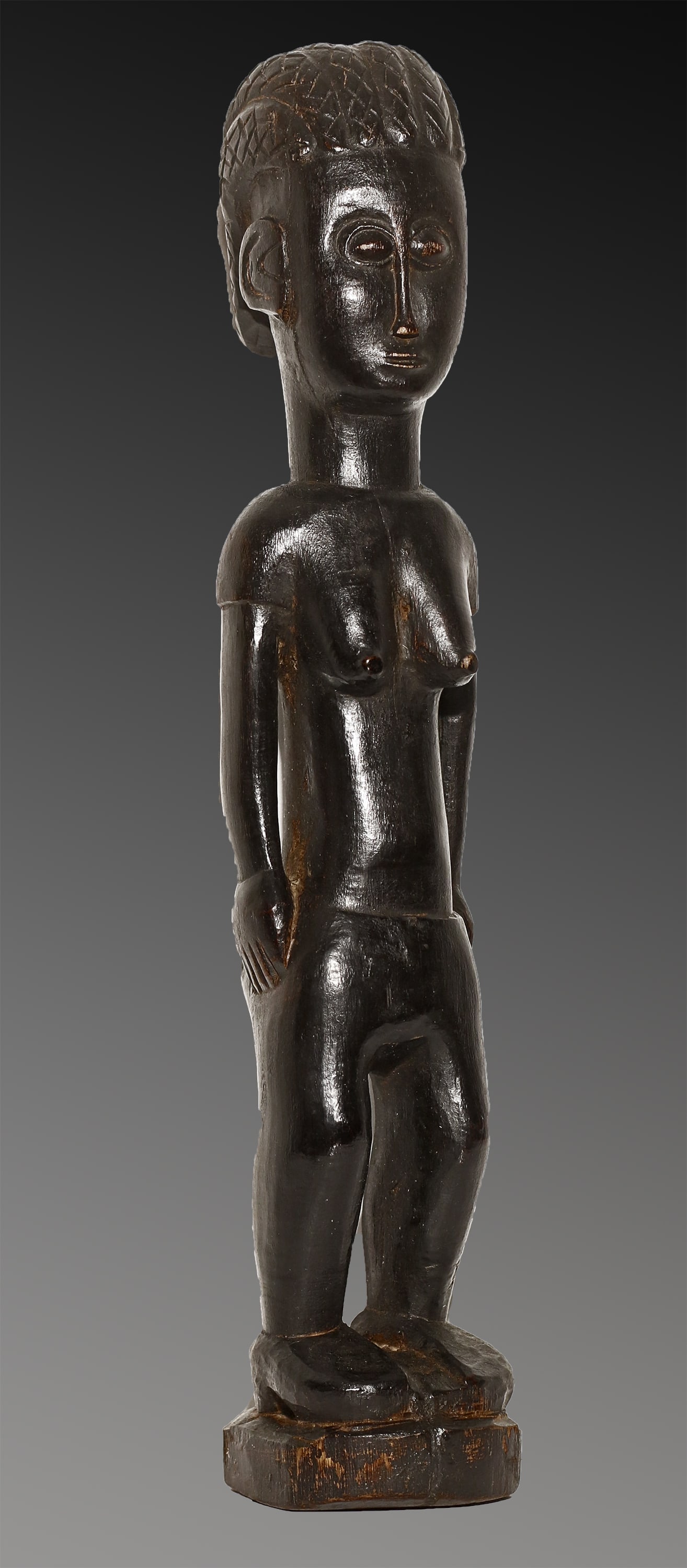 Ivory coast Lobi people. 1970 african wooden statues 38 cm: Ivory coast. Lobi people. 1970. Heavy wooden statues depicting female figure. Finely handmade handcarving. 38x7x8 cm - 660 gr.