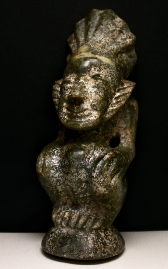 Jade statue Hongshan style Tang Dynasty 900-1000 1,6 kg (1 of 8)