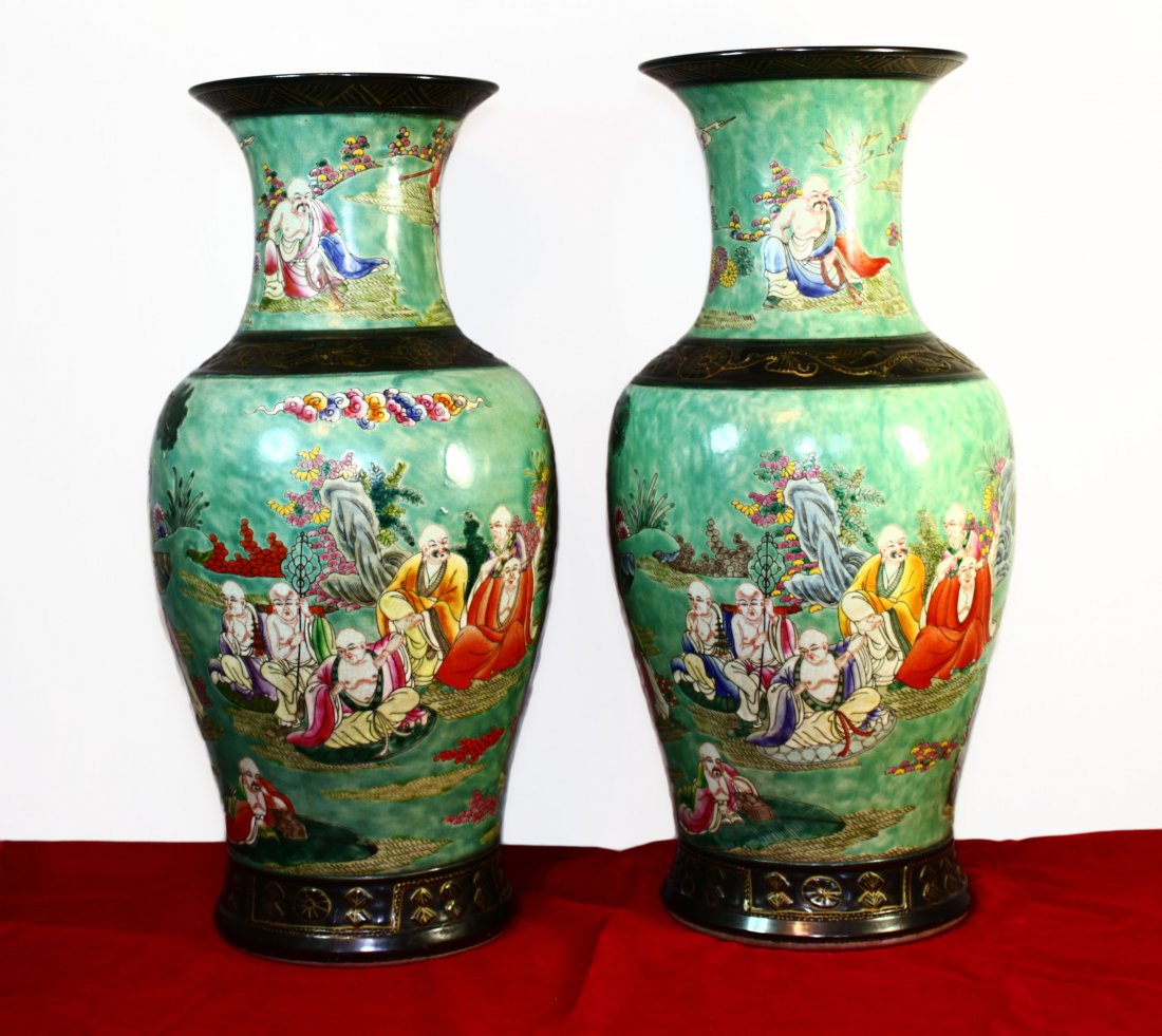 Pair of chinese vases JiaQing period 1796-1820 (1 of 3)