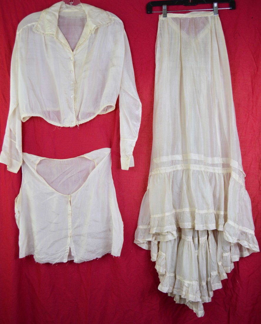 3 Pc Edwardian Vintage Clothing: 3 Pc antique tissue silk clothing. We ship in house and combine shipping on multiple lots . ZERO% BUYERS PREMIUM ON ALL LOTS! Payment is due within 7 days of invoice or item is forfeited and will shor