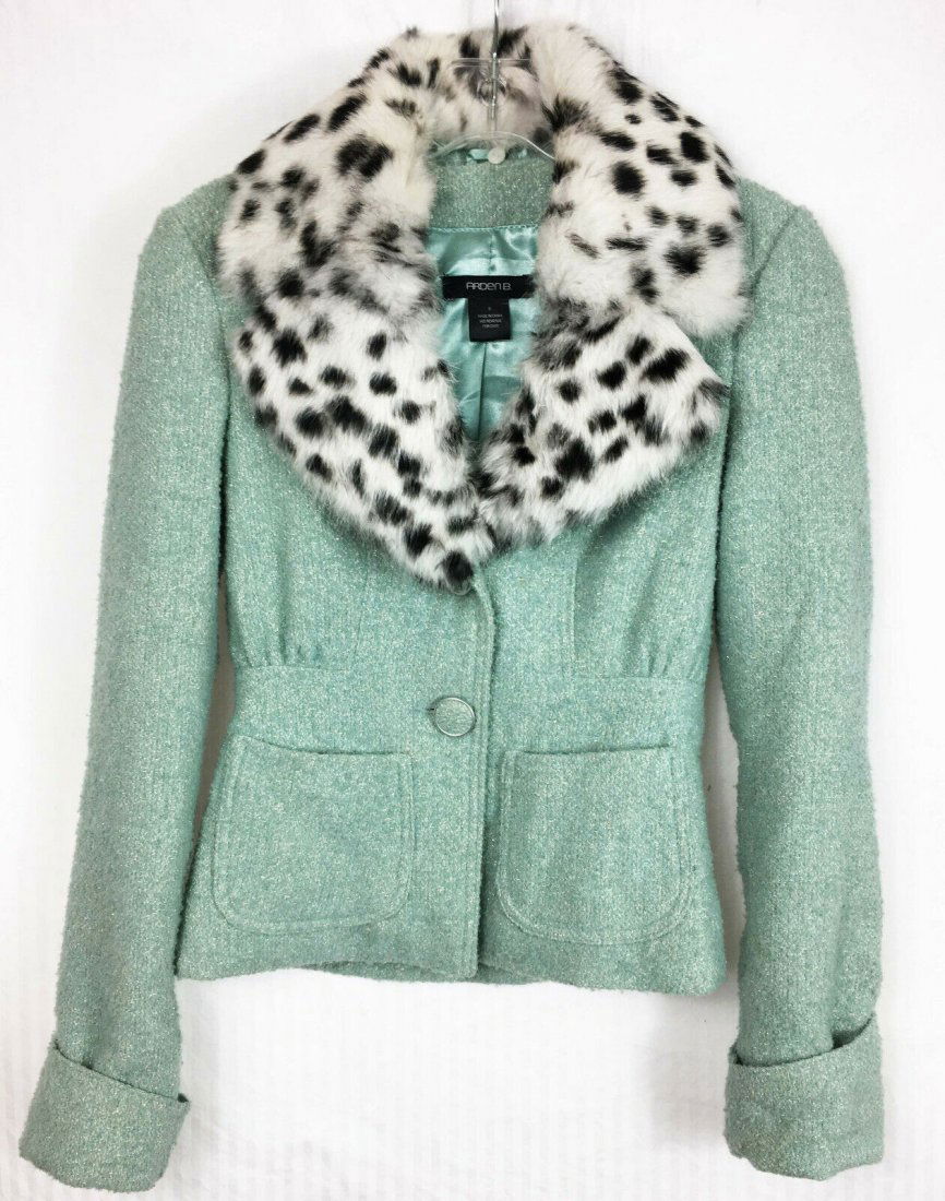 CHIC Arden B y2K Jacket Fur Collar (1 of 2)