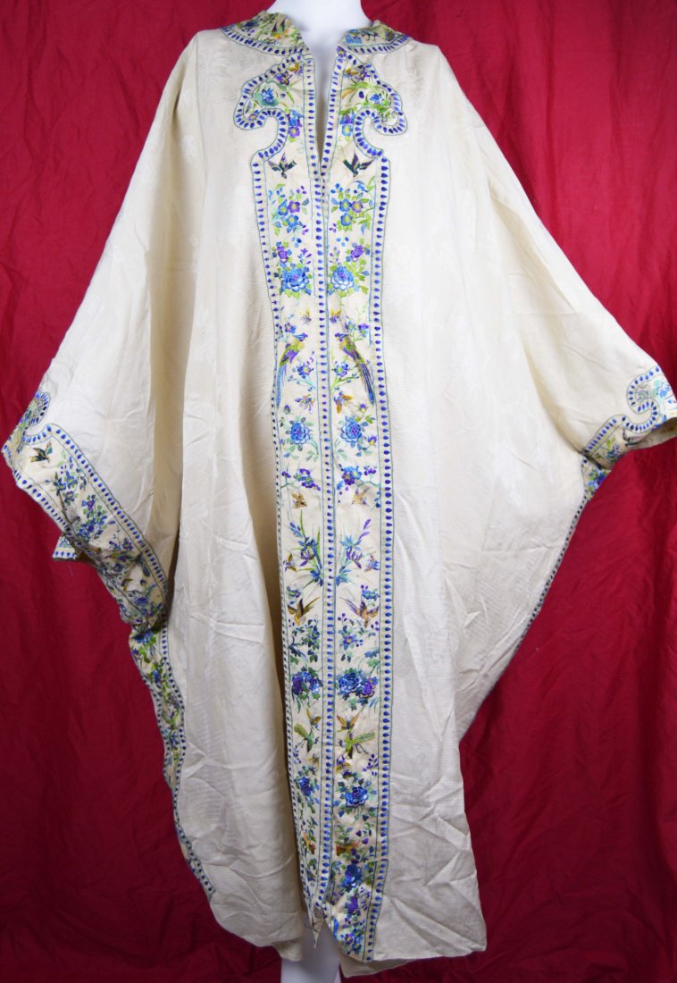Vintage Antique Asian Chinese Silk Robe w Embroidery (1 of 7)