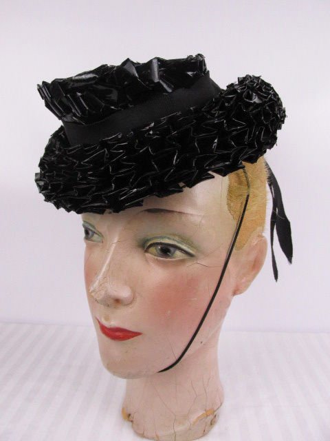2 1940s Tilt Hats Warner Bros & Floral Straw (1 of 4)