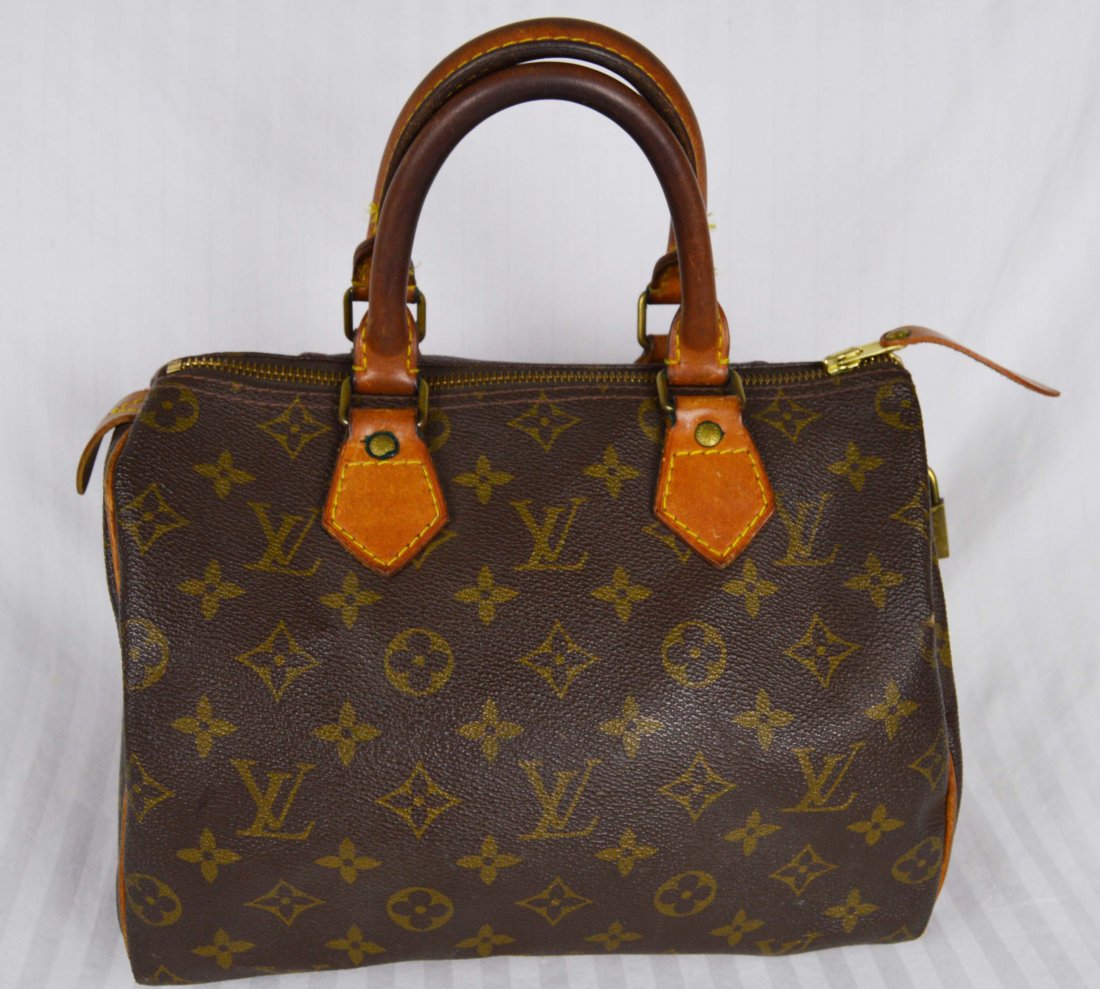 Authentic Vintage Louis Vuitton Speedy 25 Bag (1 of 10)